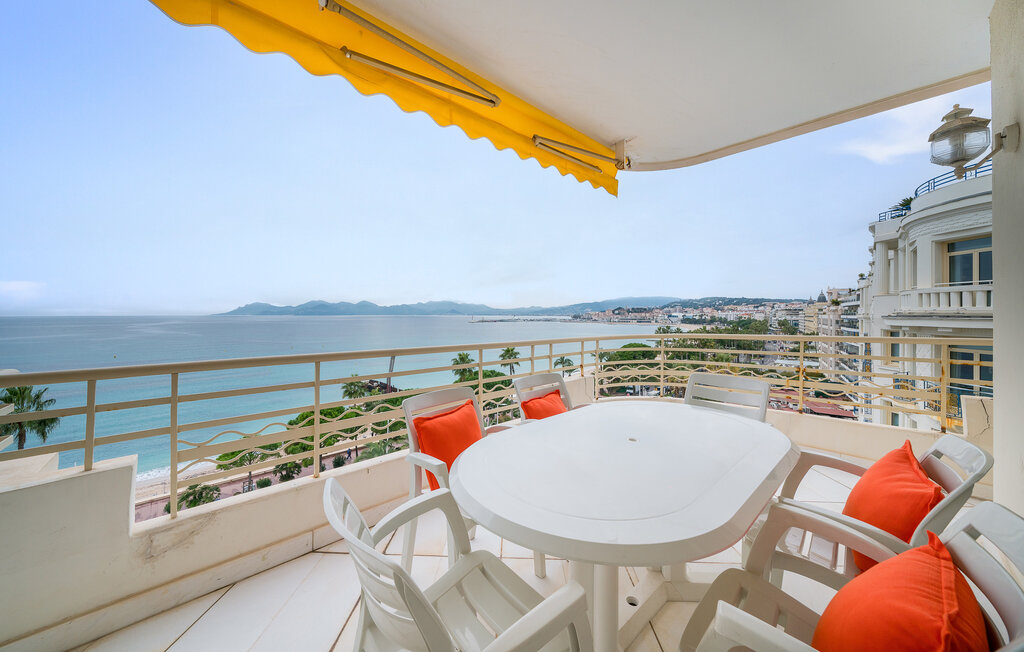 CANNES APPARTEMENT 3 PIECES CROISETTE CANNES 3