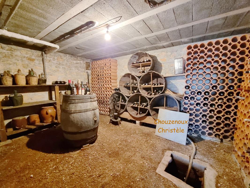 BASSILLAC 24330  Milhac d'Auberoche : maison Périgourdine 15