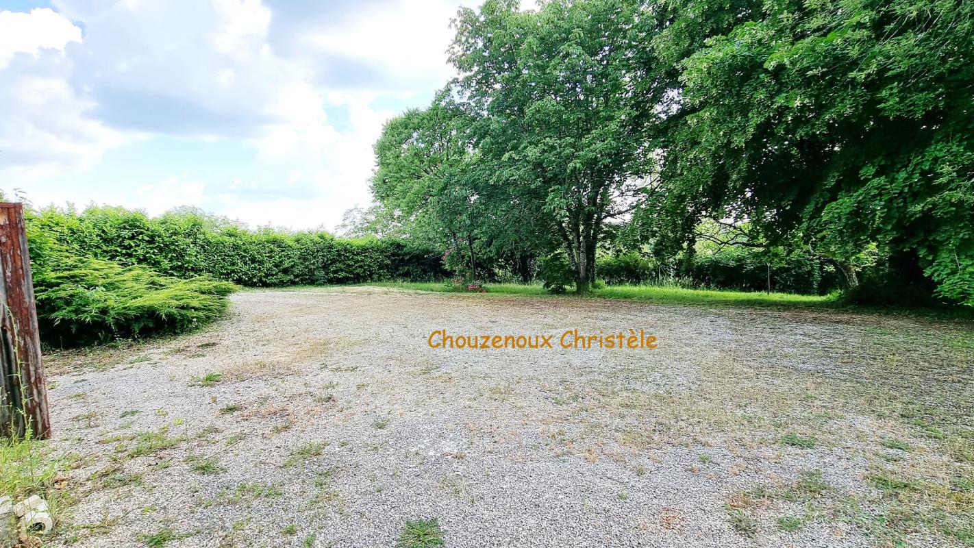 BASSILLAC 24330  Milhac d'Auberoche : maison Périgourdine 17