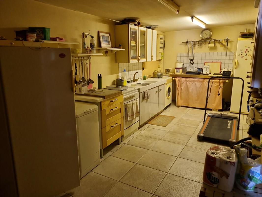 LES BORDES PAVILLON 3 chambres  +  SOUS SOL 14