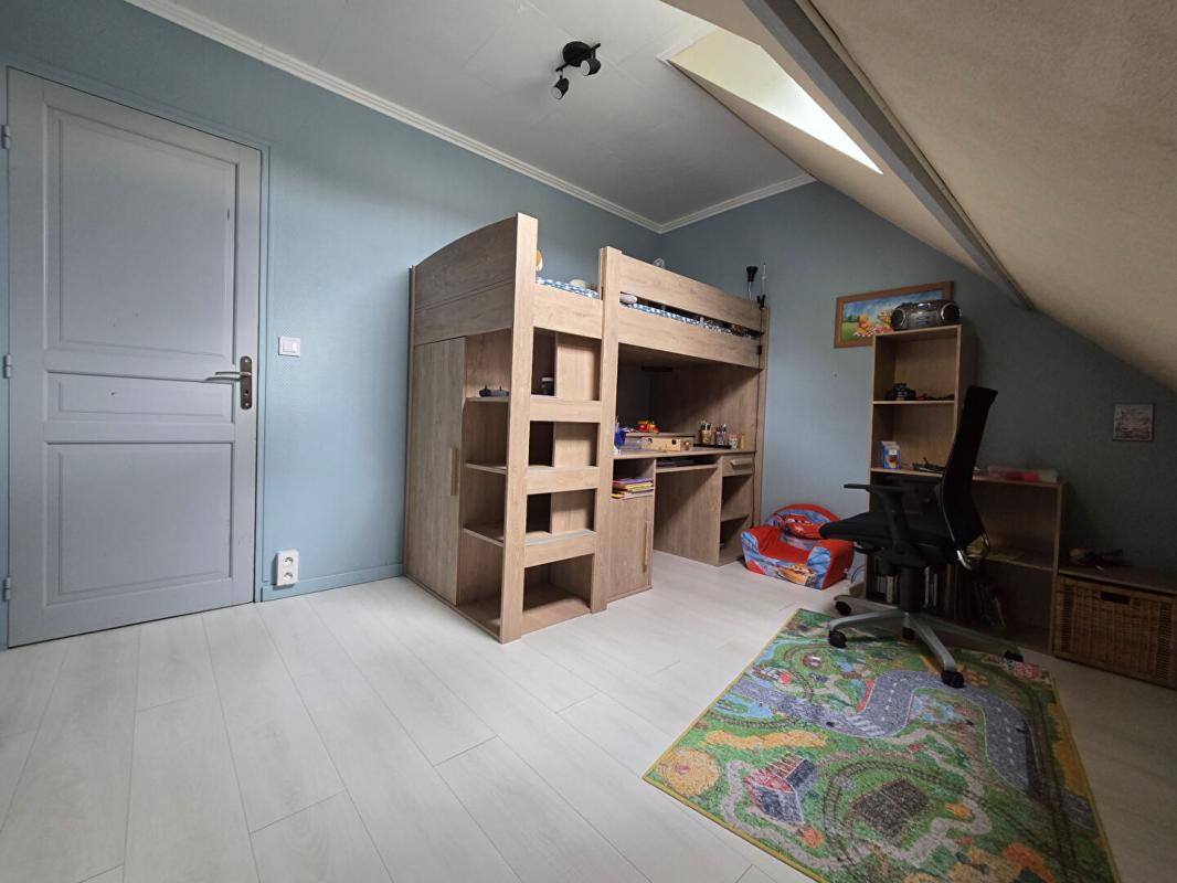 DOURDAN 18 MIN DOURDAN 8