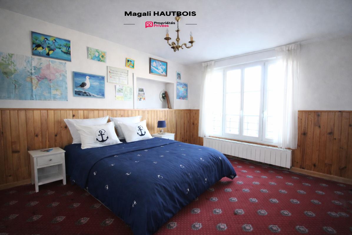 SAINT-JEAN-LE-THOMAS Villa Saint Jean Le Thomas 10 pièce(s) 220 m2 6