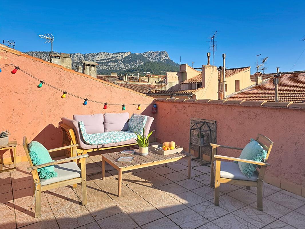 LA VALETTE-DU-VAR Maison de village - 130 m², au calme, vue sur les toits et le Coudon 8