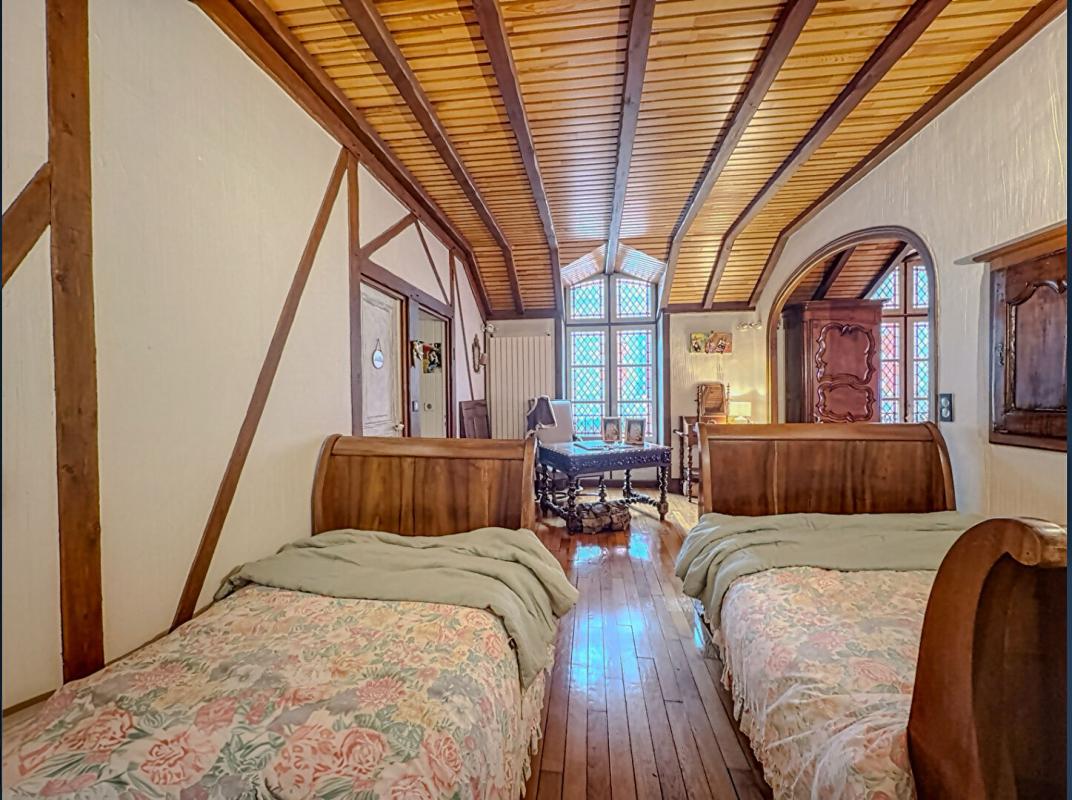 BRANTOME !! EN EXCLUSIVITE!! A vendre, superbe propriété en pierre au coeur de Brantôme-En-Périgord 24310 10