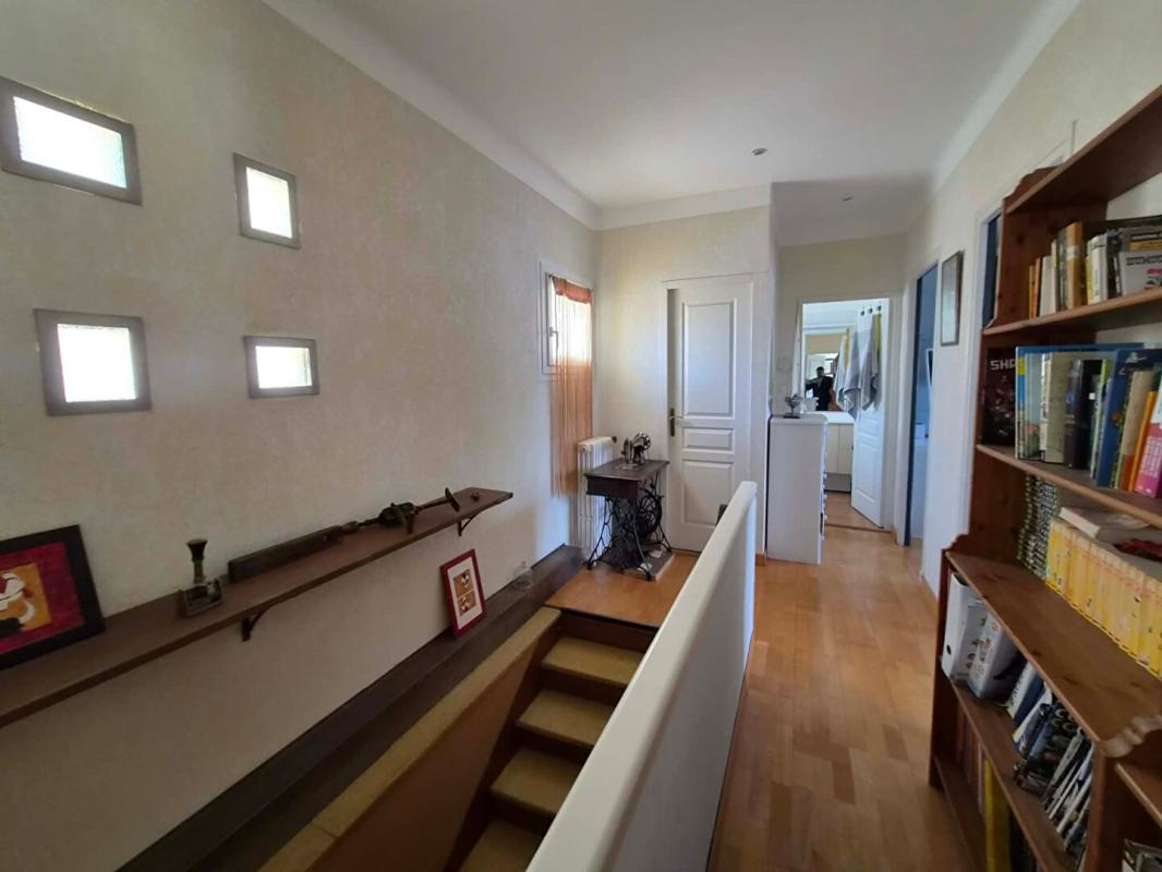 CARCASSONNE Maison Carcassonne 6 pièce(s) 9