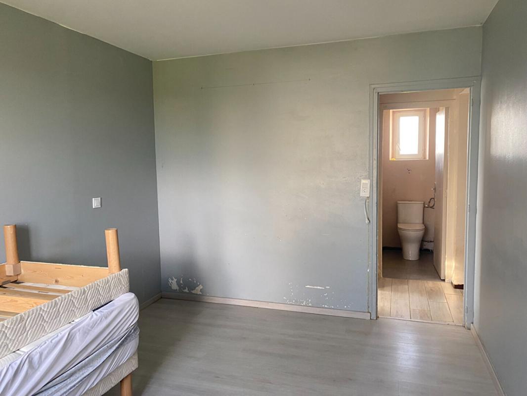 PALLUAU-SUR-INDRE Maison Palluau Sur Indre 4 pièce(s) 100 m2 12