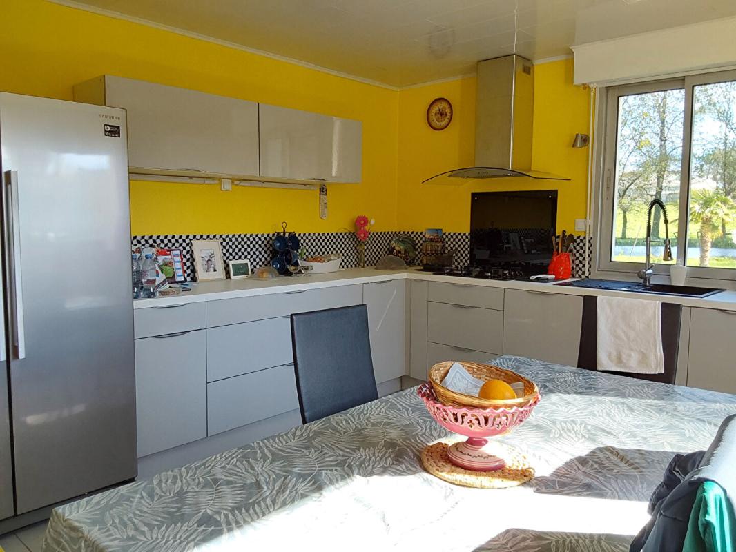 SPEZET Maison Spezet 8 pièce(s) 167 m2 5