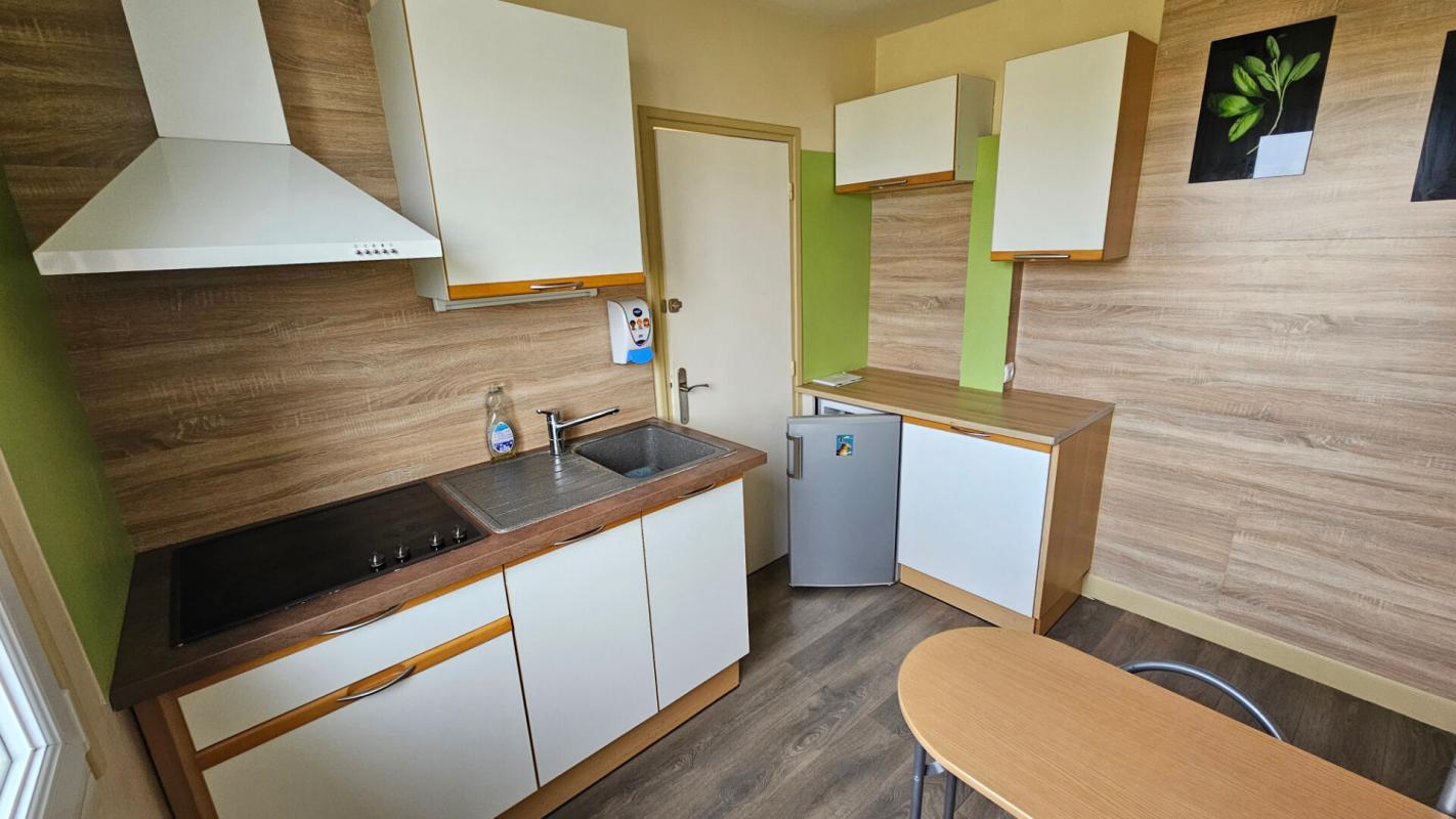 HOUDAN Houdan / Maison lumineuse proche de toutes commodités à pied 11