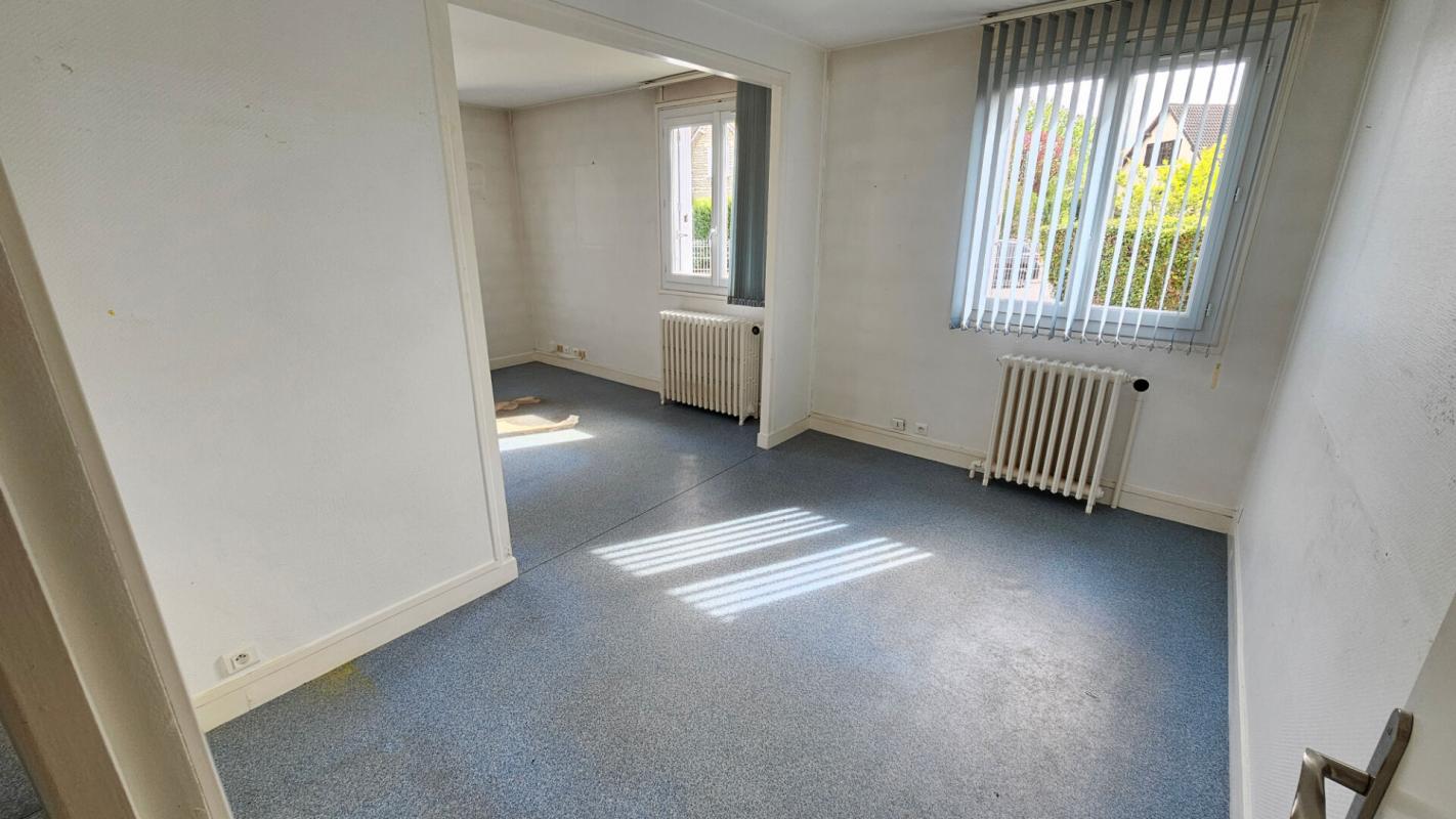 HOUDAN Houdan / Maison lumineuse proche de toutes commodités à pied 8