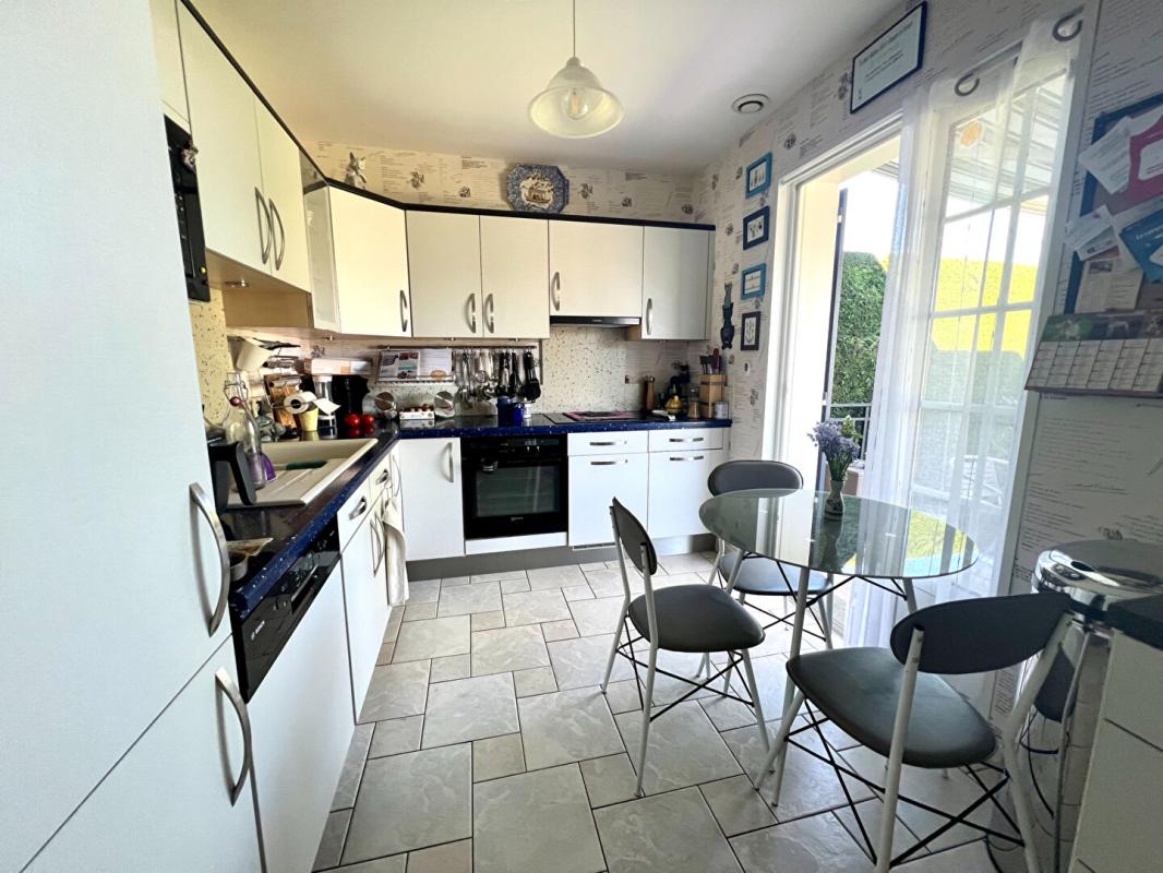 VENDOME MAGNIFIQUE MAISON 188M2  VENDOME   SANS TRAVAUX 8