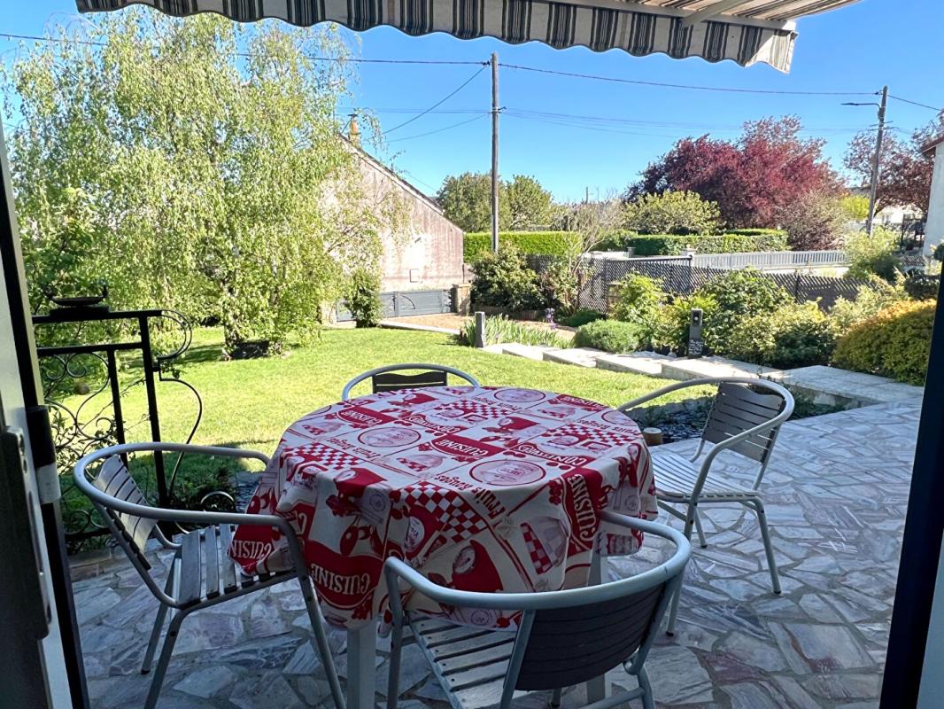 VENDOME MAGNIFIQUE MAISON 188M2  VENDOME   SANS TRAVAUX 9