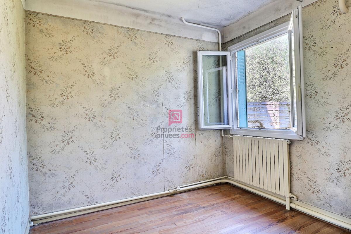 SAINTE-GENEVIEVE-DES-BOIS Maison Sainte Genevieve Des Bois 3 pièces 34 m2 6