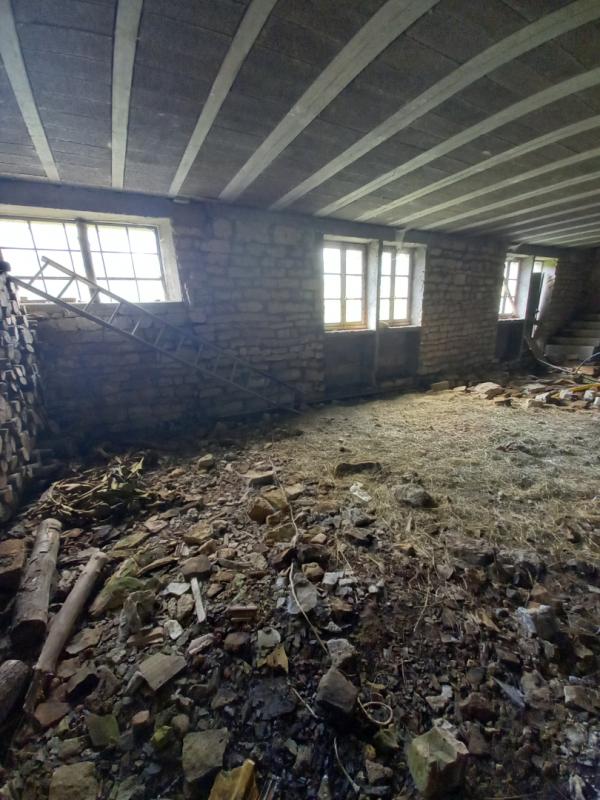 VESOUL Ferme à rénover de 500 m2 à La Creuse (70240) Axe Vesoul/Lure sur 40 ares de terrain à 15 minutes de Vesoul à 69 900 euros 18