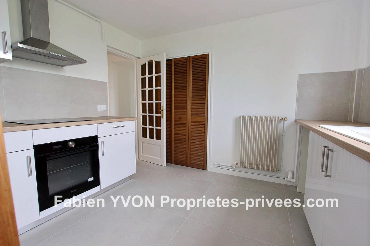 FLEURY-LES-AUBRAIS Appartement Fleury Les Aubrais 4 pièces 86 m2 3