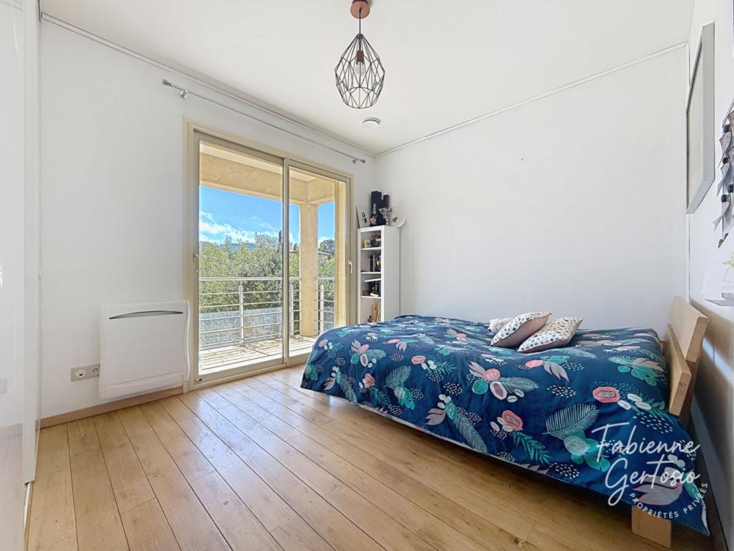 LA SEYNE-SUR-MER La Seyne-sur-Mer ! Maison bioclimatique  de 2010 sur terrain de 1015m2 avec piscine 7