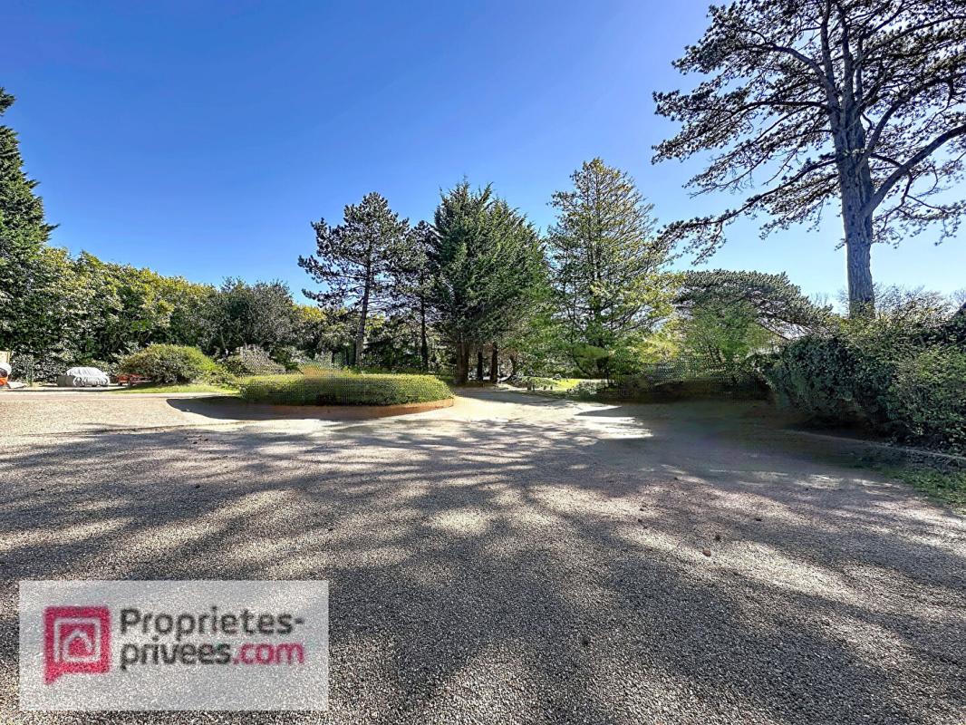 TOURGEVILLE Vue exceptionnelle, calme absolu, à 2 km de Deauville , sans travaux ! 13