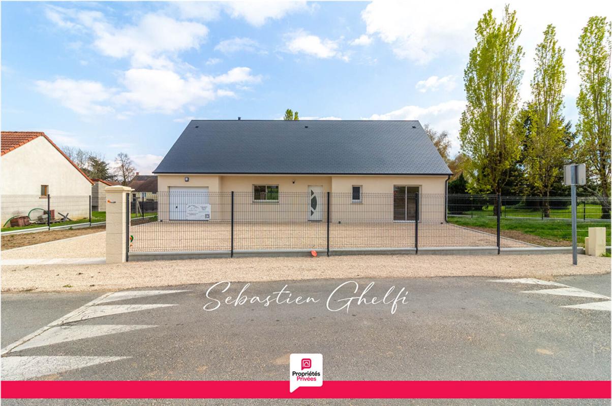 CONTRES proche de Contres maison de plain-pied- 3 chambres-cellier-garage 12