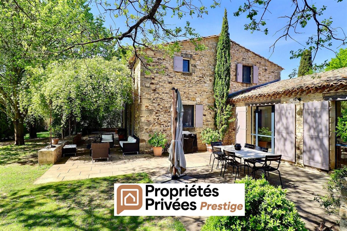 UZES Uzès, propriété sur 3 ha de terrain 6