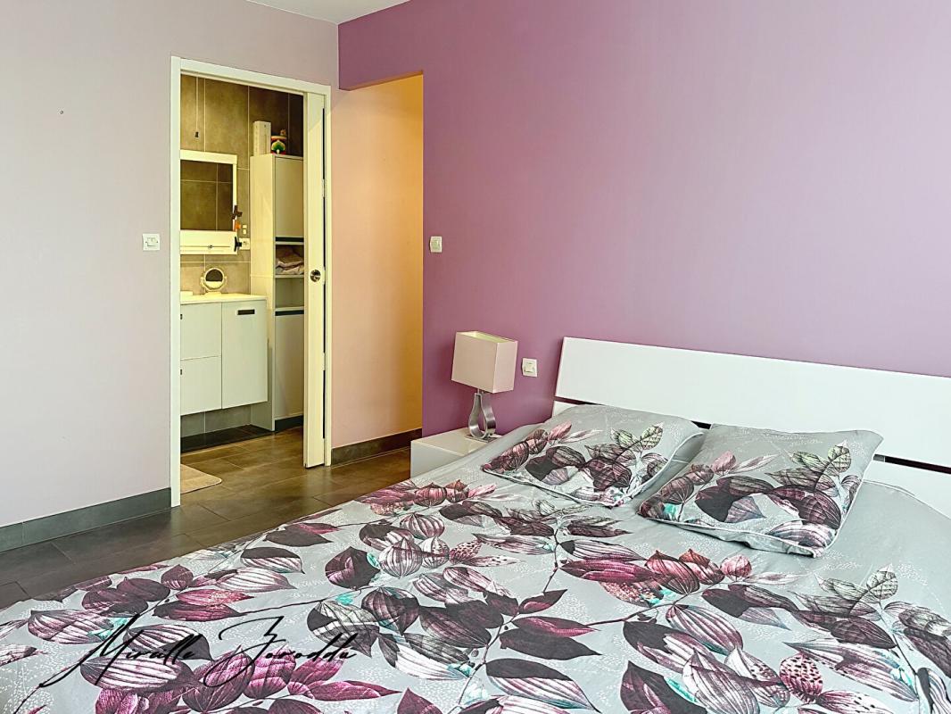 JONQUIERES-SAINT-VINCENT JONQUIÈRES SAINT VINCENT VILLA 5 CHAMBRES de 169m² AVEC GARAGE ET PISCINE 11