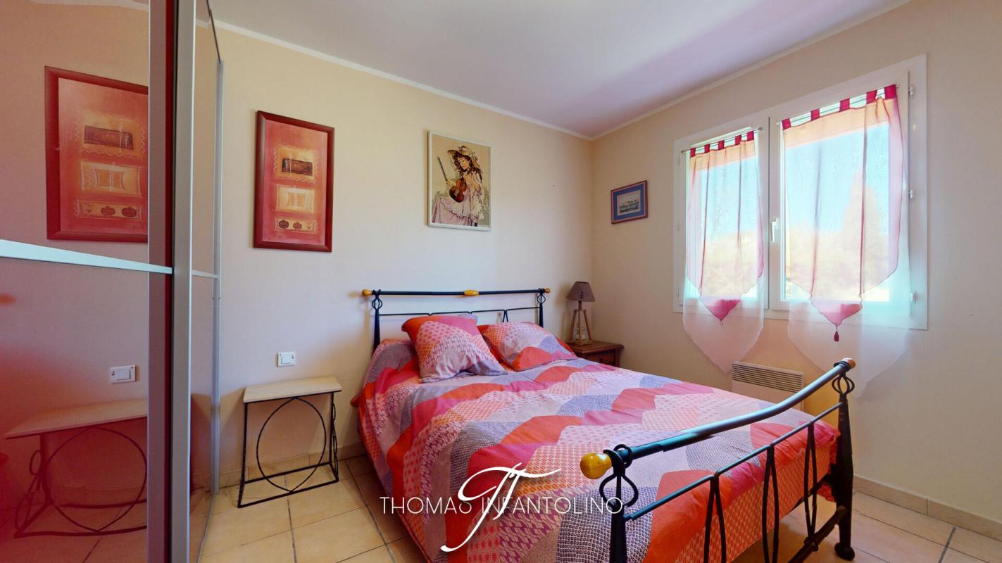 MOUSSOULENS EN EXCLUSIVITE - PLAIN PIED - 4 CHAMBRES - PISCINE - PANNEAUX SOLAIRE 12