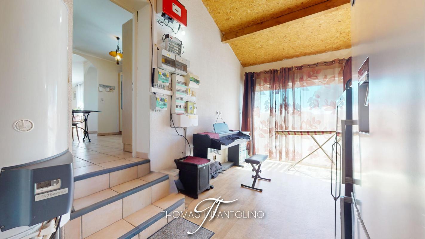 MOUSSOULENS EN EXCLUSIVITE - PLAIN PIED - 4 CHAMBRES - PISCINE - PANNEAUX SOLAIRE 16