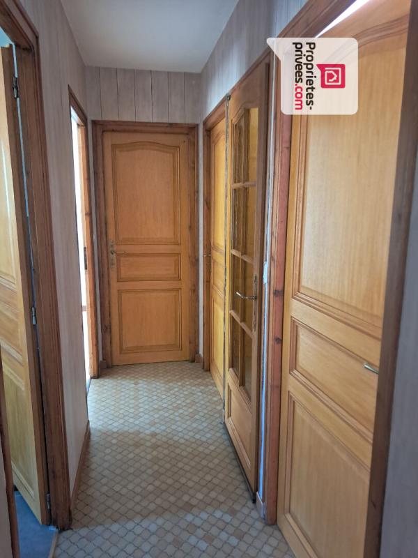 XANTON-CHASSENON PROPRIÉTÉ  EN PLEINE CAMPAGNE  (187 m² ) 11 PIÈCES  FORT POTENTIEL 12