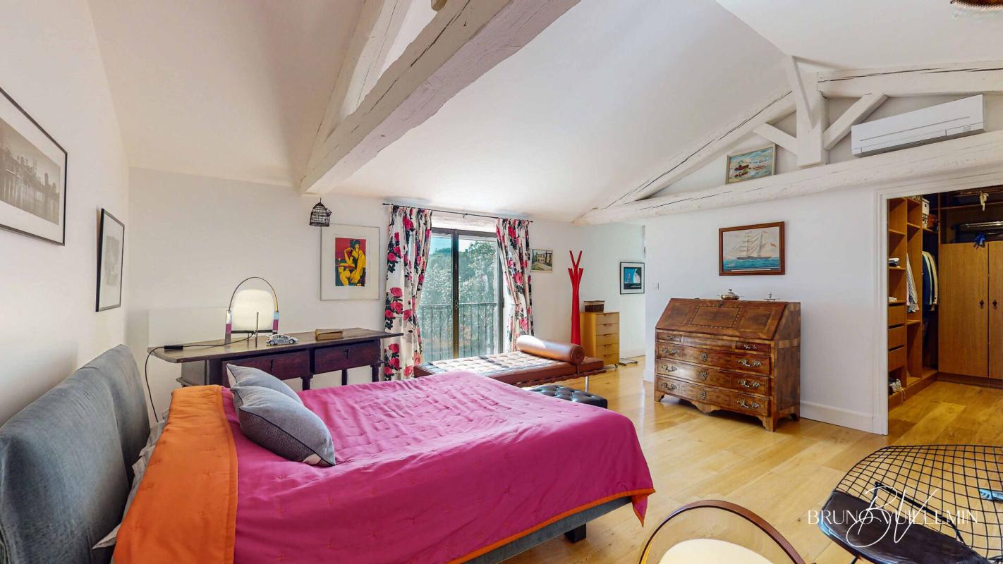 CARCASSONNE DOMAINE DE PRESTIGE XIXème ENTIÈREMENT RESTAURE SUR 10 Ha 11