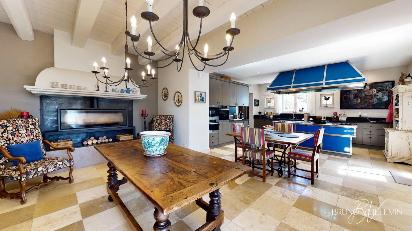 CARCASSONNE DOMAINE DE PRESTIGE XIXème ENTIÈREMENT RESTAURE SUR 10 Ha 8