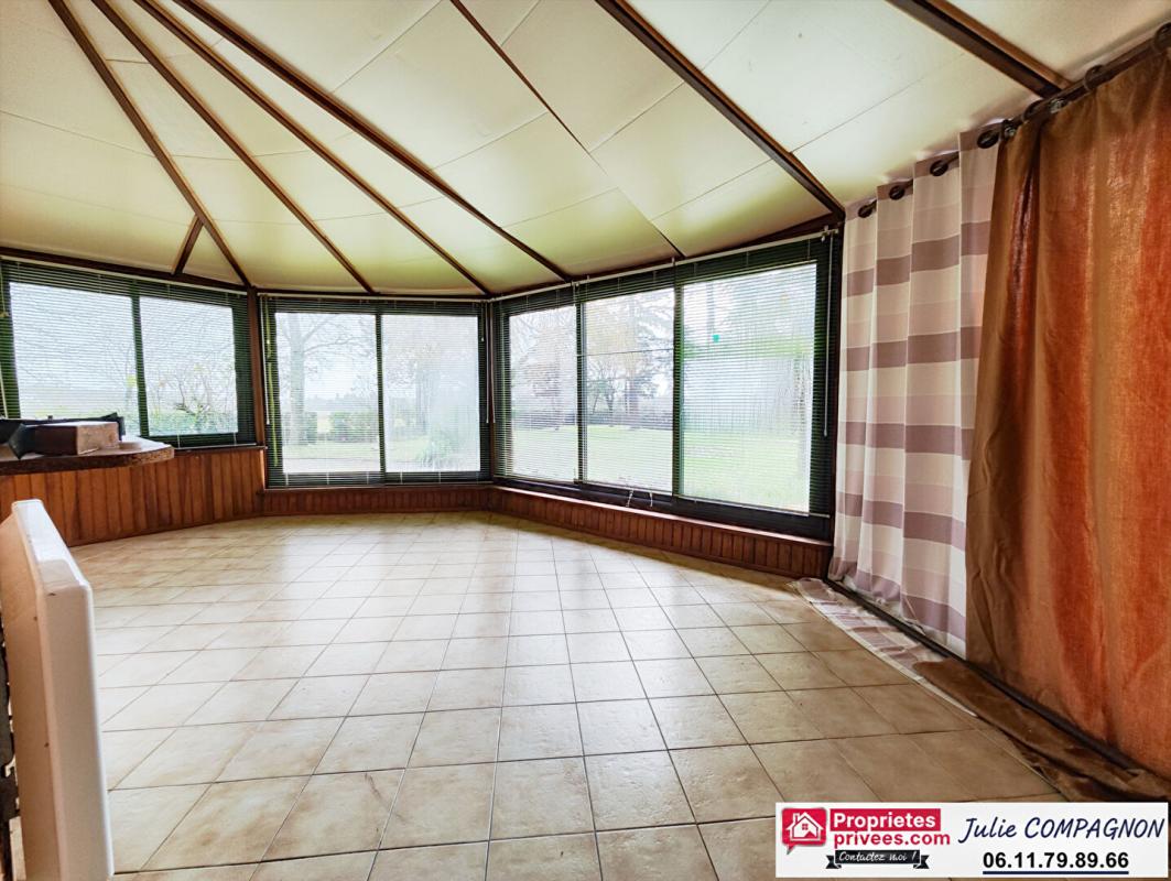 BELLIGNE MAISON 4 CHAMBRES - GARAGE ET  GRAND TERRAIN 9 000 m² env 8