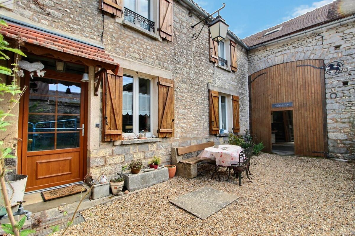 MEROUVILLE Coup de coeur, Maison avec grange et grenier aménageable avec jardin clos 13