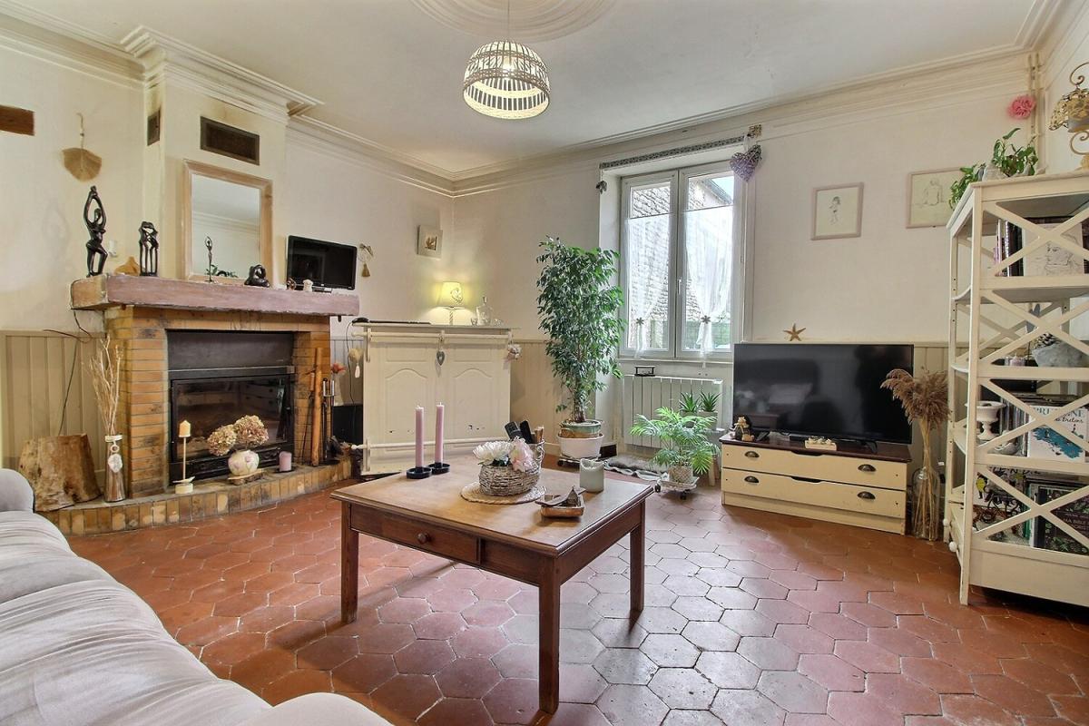 MEROUVILLE Coup de coeur, Maison avec grange et grenier aménageable avec jardin clos 4