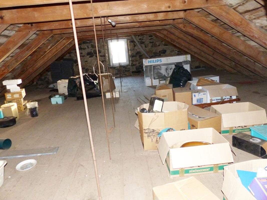 SAINT-FRONT Maison Saint Front 8 pièce(s) 136 m2 16