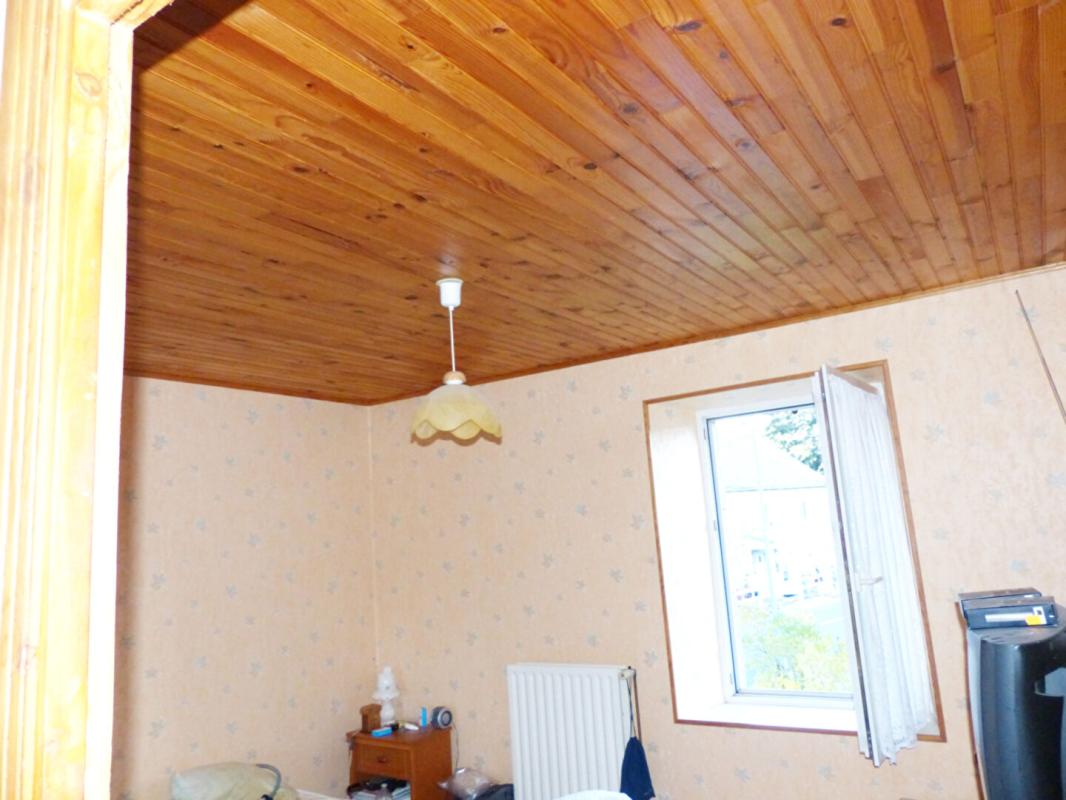 SAINT-FRONT Maison Saint Front 8 pièce(s) 136 m2 18