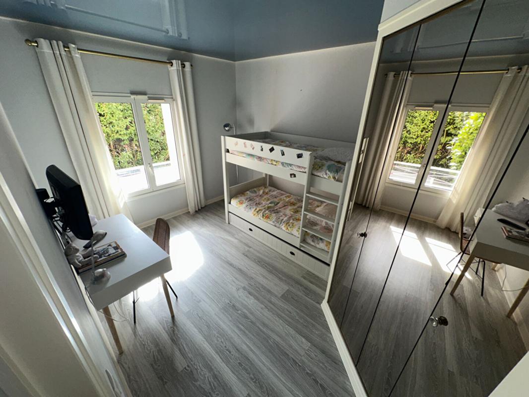 ROYAN Appartement  3 pièce(s) 69 m2 vue mer 11