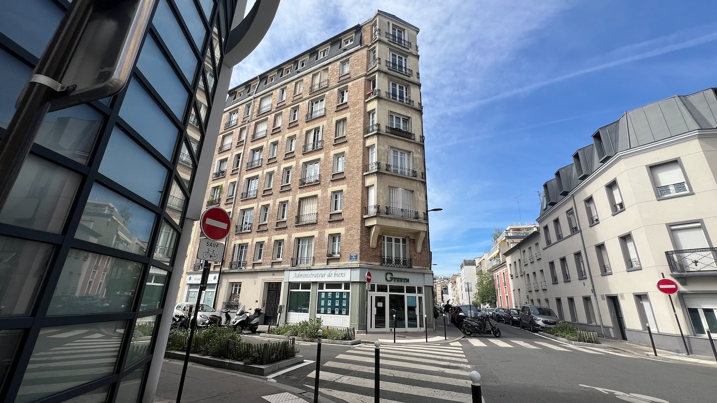 BOULOGNE-BILLANCOURT Studio lumineux en étage élevé - Boulogne-Bill  (quartier Jean-Jaurès- Escudier)) 11