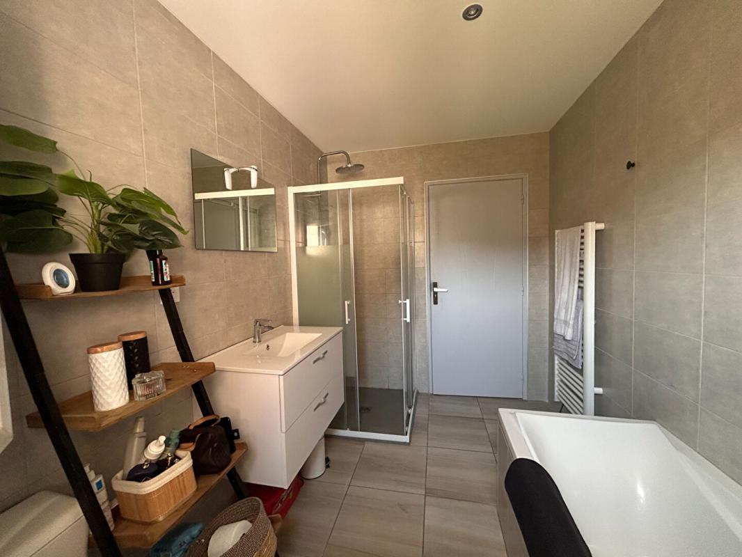 ROANNE ROANNE MAISON PLAIN PIED 3 CHAMBRES 11