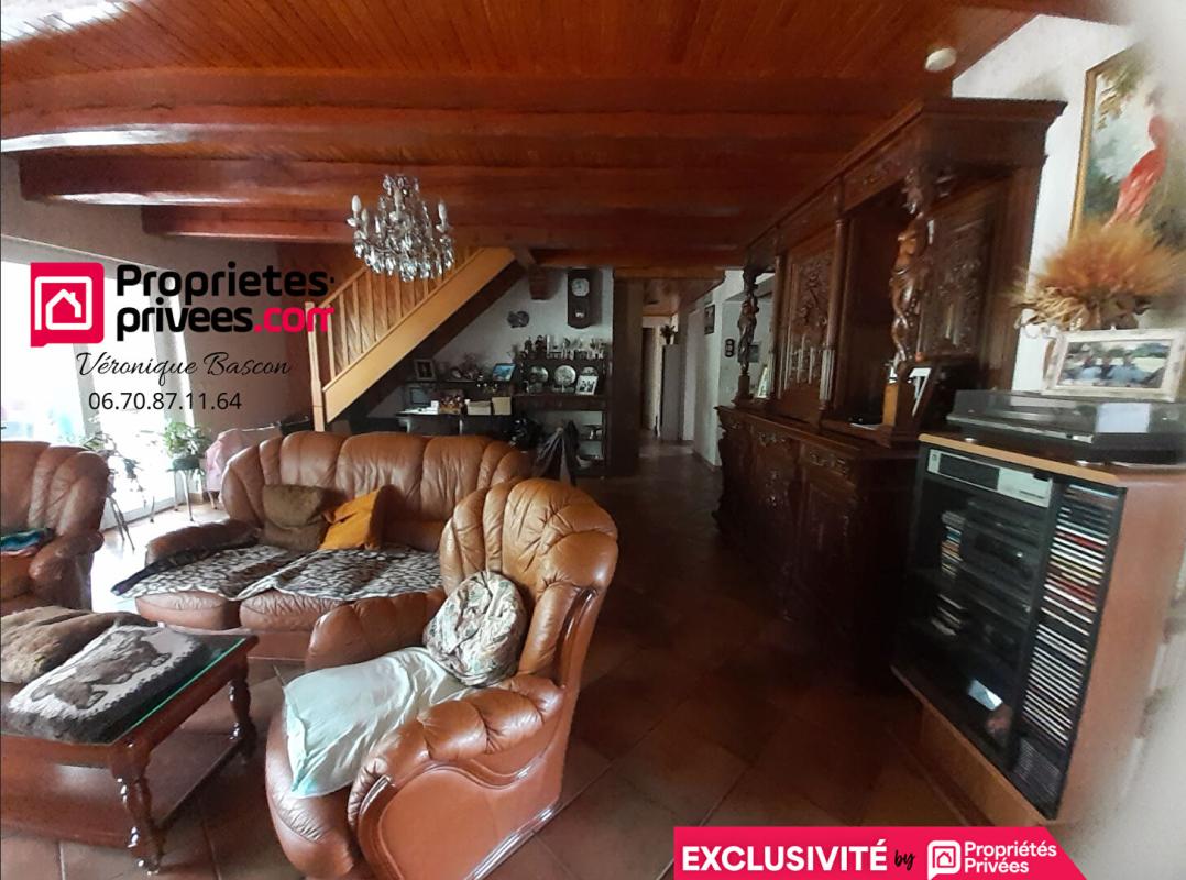 LA BREOLE Maison 7 pièces de 137 m2 sur un terrain de 6391m2 4