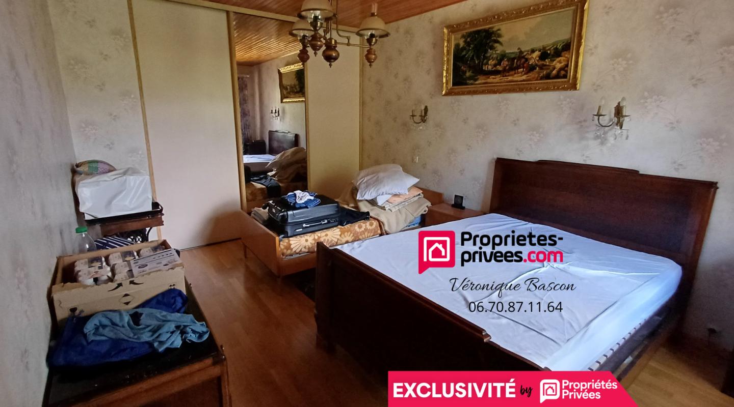 LA BREOLE Maison 7 pièces de 137 m2 sur un terrain de 6391m2 6