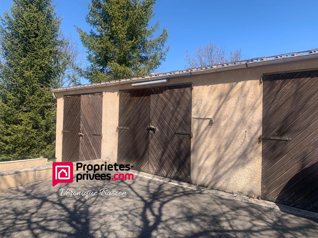 LA BREOLE Maison 7 pièces de 137 m2 sur un terrain de 6391m2 8