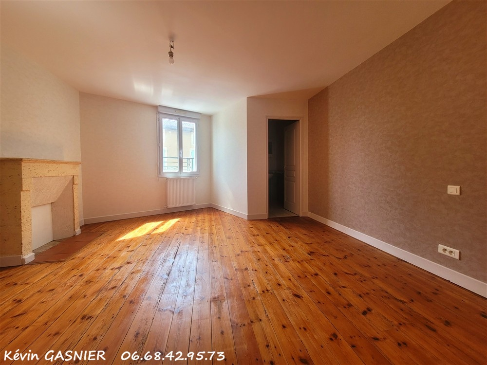 L'ISLE-D'ESPAGNAC L'ISLE D'ESPAGNAC (16340) : Maison de 112m2 + garage 6