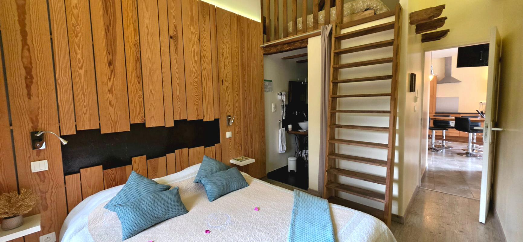 BOURGNAC Domaine de charme au coeur du Périgord , Propriété d'exception avec activité touristique 10