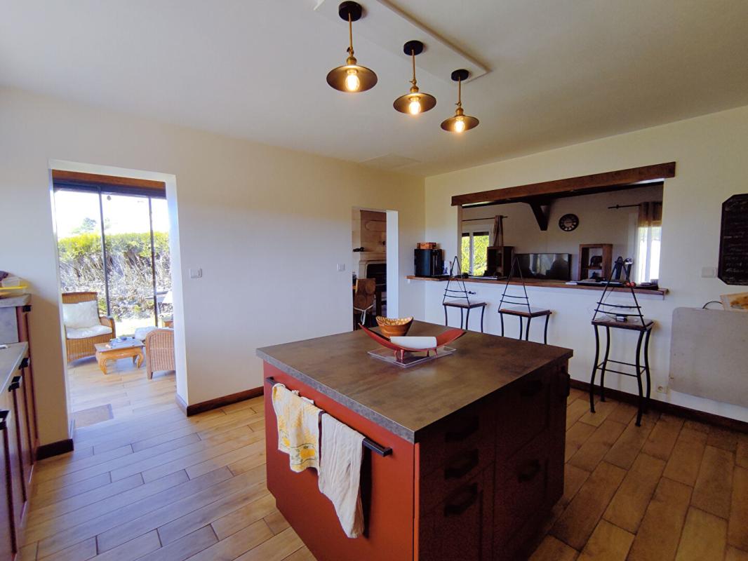 MONTHOIRON Maison 8 pièces 176 m2 sur 2200m² 12