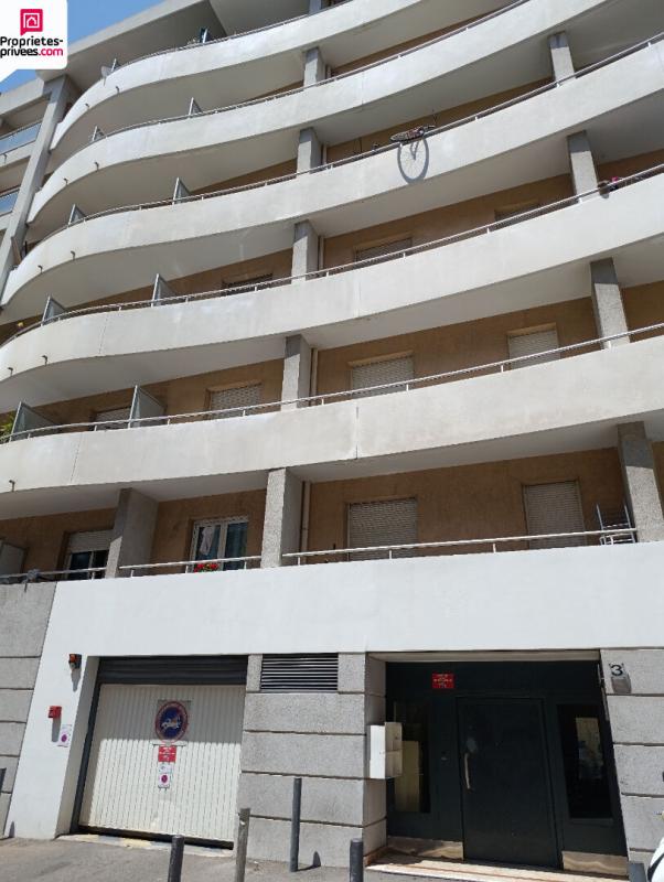 MARSEILLE-5E-ARRONDISSEMENT Appartement Marseille 1 pièce(s) 18 m2 1