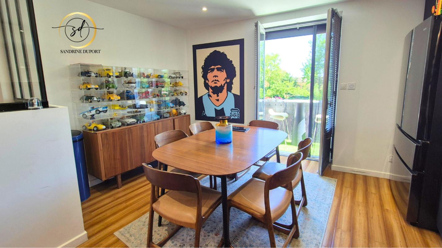 LABASTIDE-D'ANJOU Maison rénovée R+2 de 118m2  comprenant T2 + DUPLEX T3 sans vis a vis 4