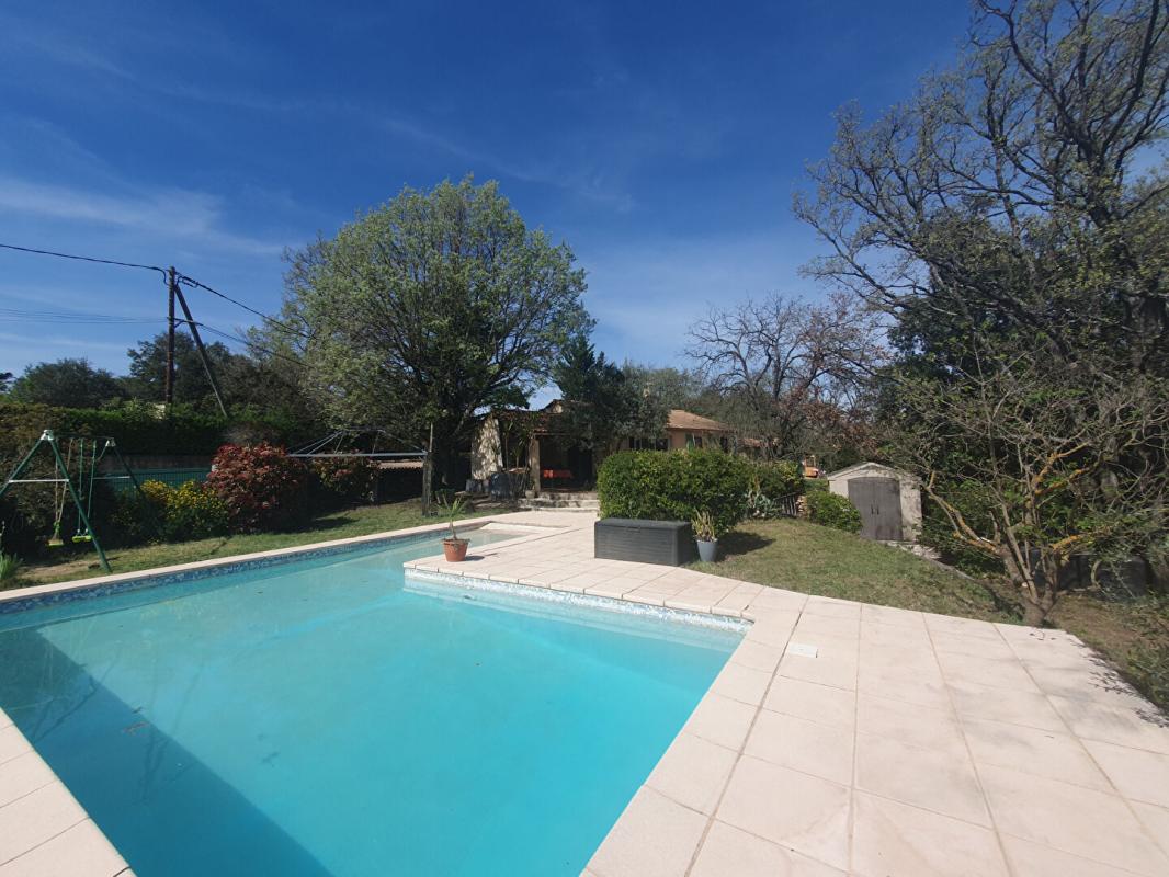 SEILLONS-SOURCE-D'ARGENS SEILLONS SOURCE D'ARGENS VILLA T5 sur 1416 m² de terrain 1