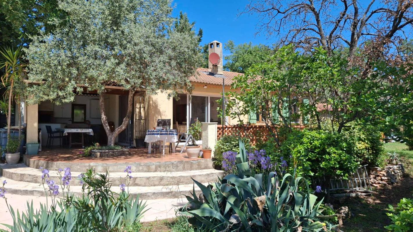 SEILLONS-SOURCE-D'ARGENS SEILLONS SOURCE D'ARGENS VILLA T5 sur 1416 m² de terrain 14