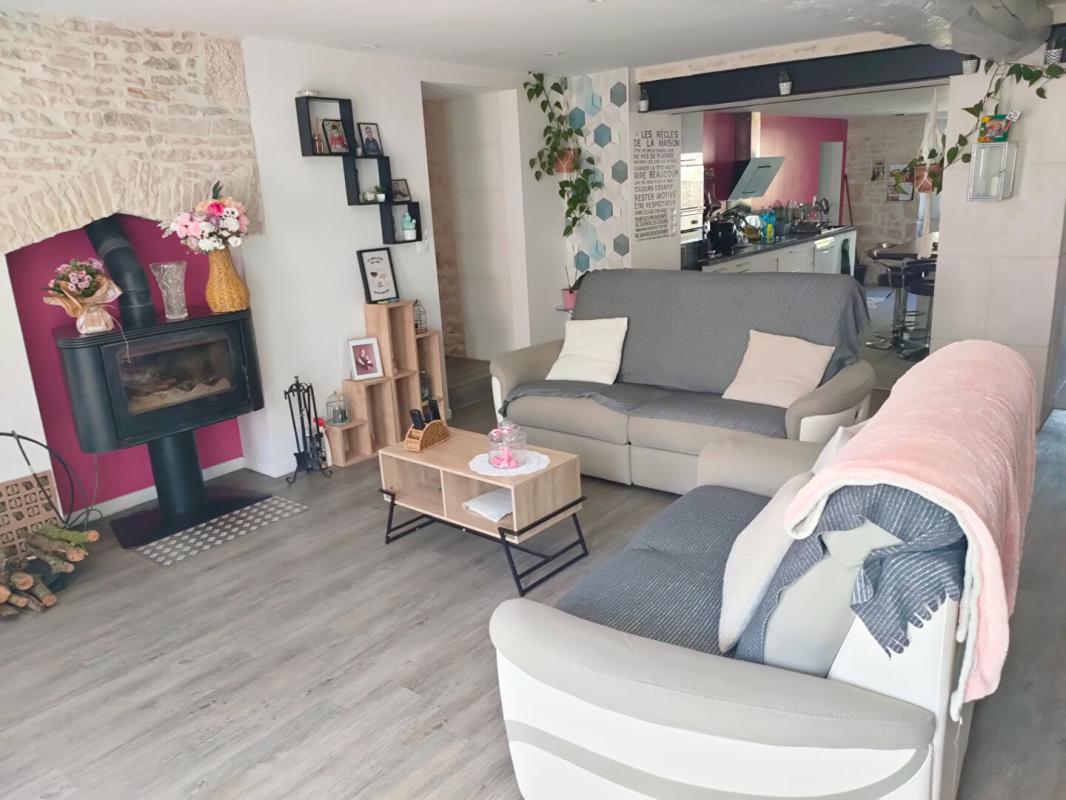 SAINT-GEORGES-DU-BOIS Maison Saint Georges Du Bois 9 pièce(s) 210 m2 2