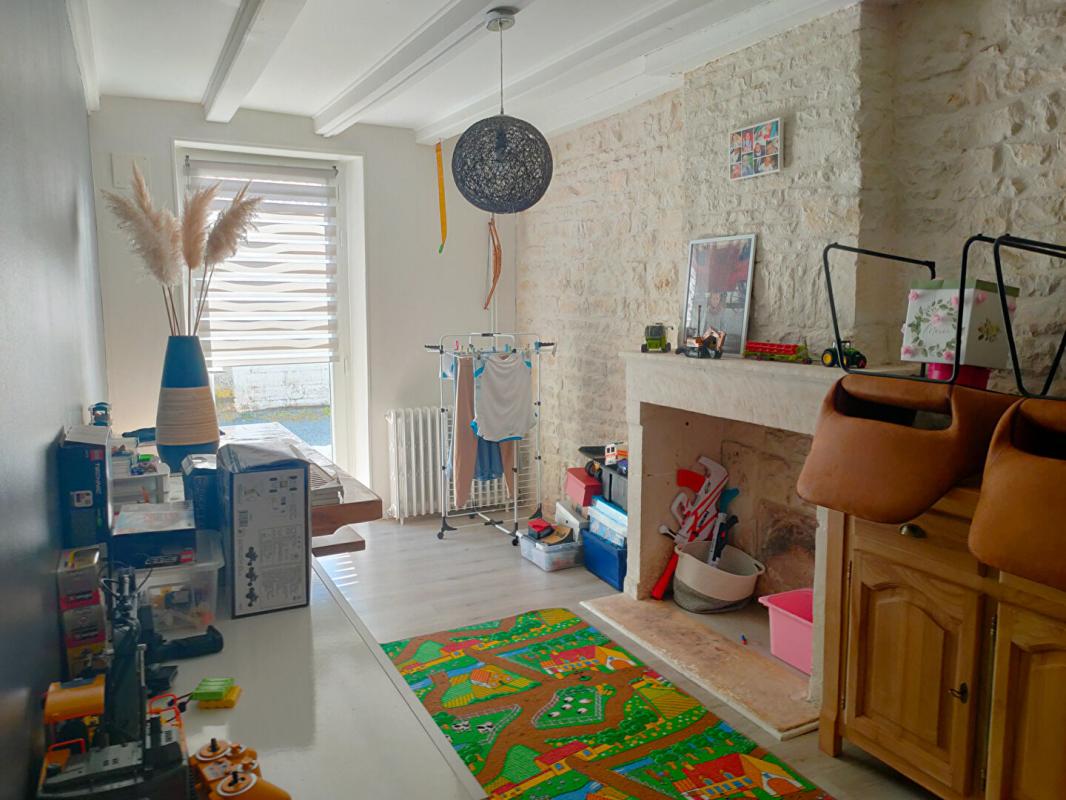 SAINT-GEORGES-DU-BOIS Maison Saint Georges Du Bois 9 pièce(s) 210 m2 5