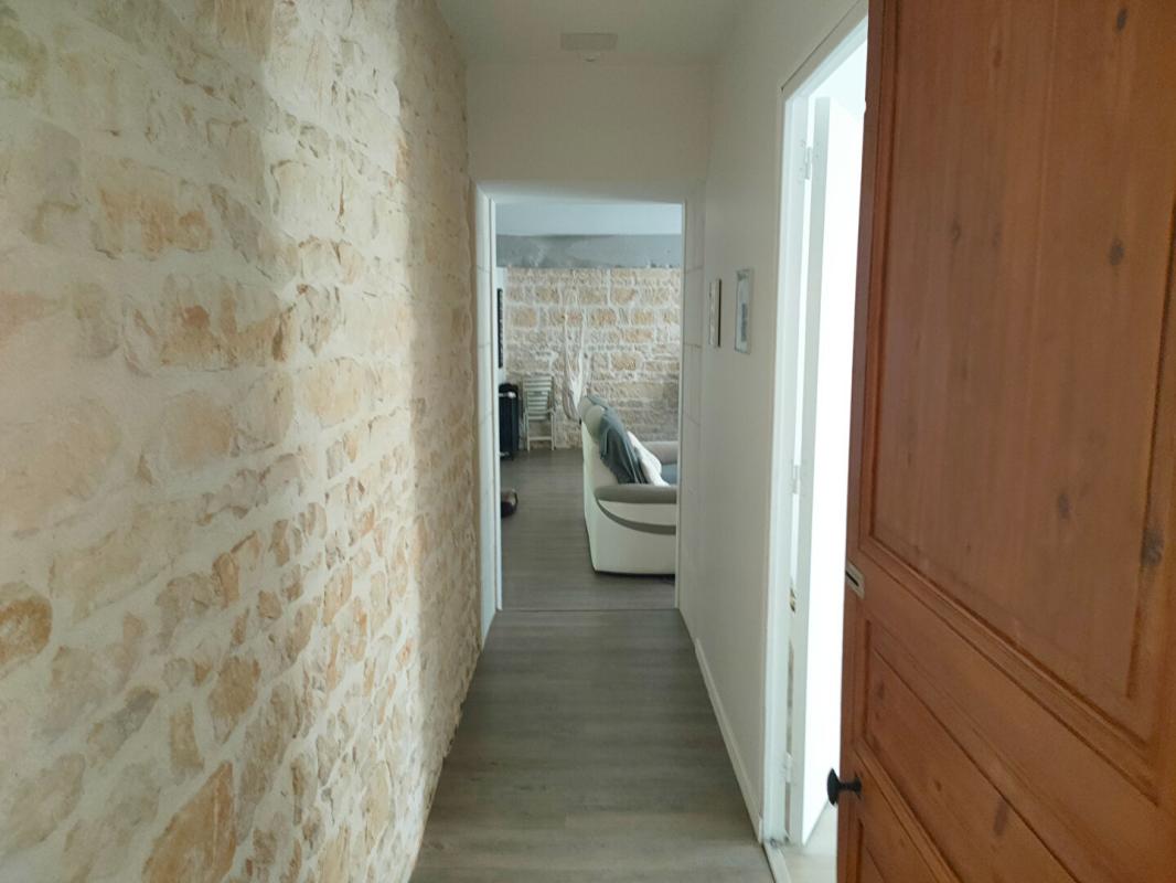 SAINT-GEORGES-DU-BOIS Maison Saint Georges Du Bois 9 pièce(s) 210 m2 7