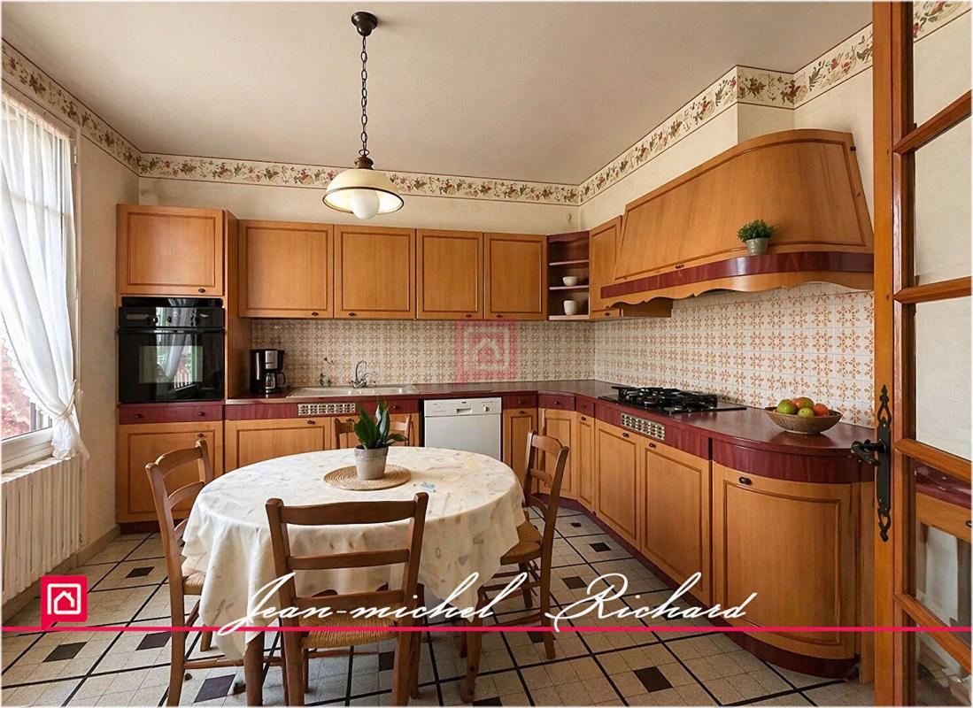 CHATILLON-SUR-CHER Maison Chatillon Sur Cher 7 pièce(s) 132.40 m2 3